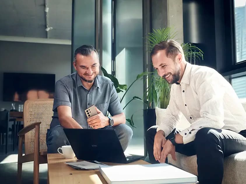 Tomek Kupidura and Łukasz Somniak, founders of Mandala Software House